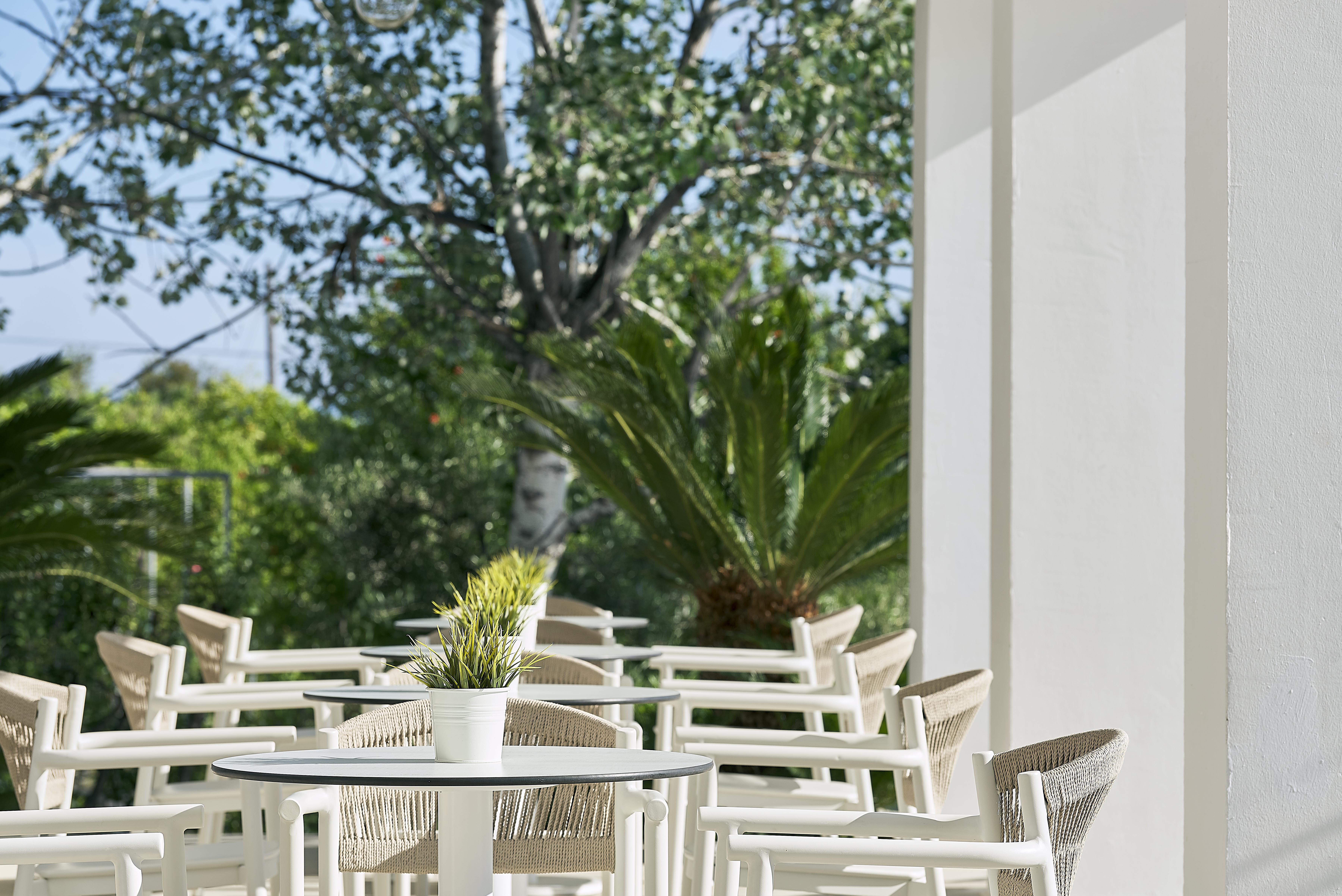 Glavas Inn Hotel Gerakini Exterior photo