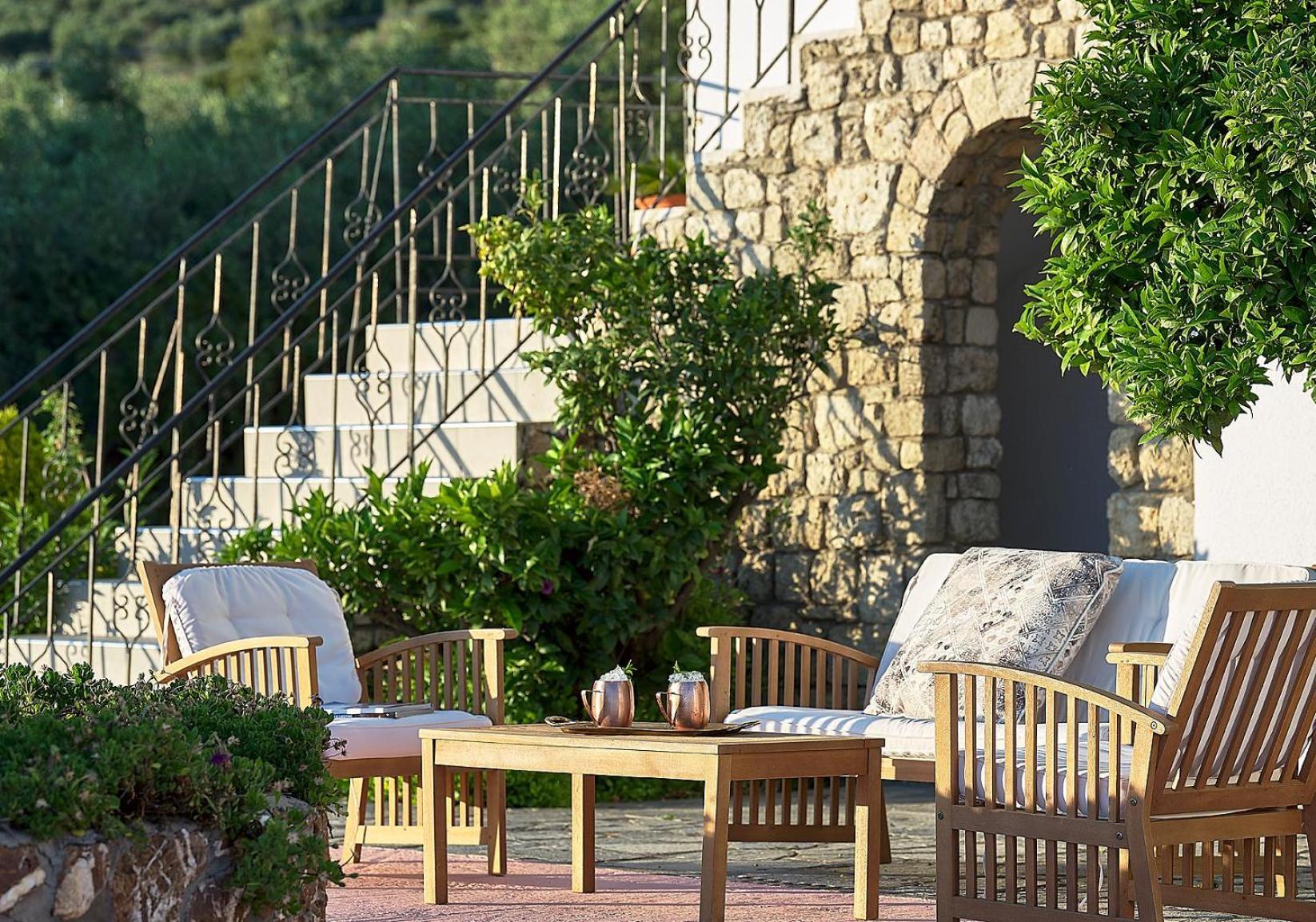 Glavas Inn Hotel Gerakini Exterior photo